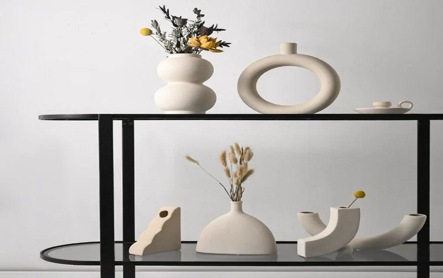 Modern ceramic decorative vase